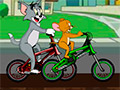 Джерри на велосипеде